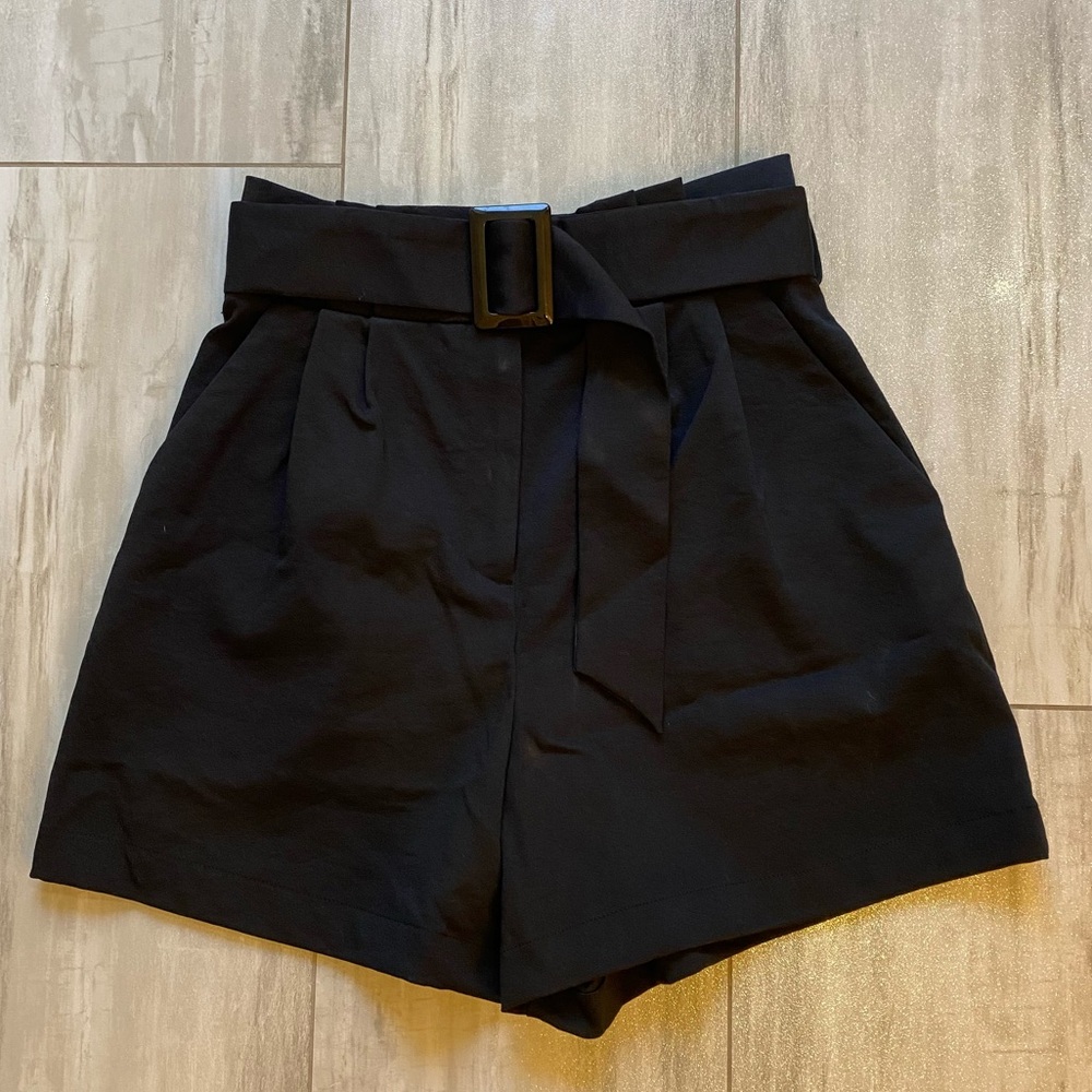 Leith Black Paper Bag Top Belted 4” Pleated High Waist Shorts with Pockets, XS